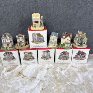 Lot of 6 Vintage Liberty Falls Americana Collection Houses 1994